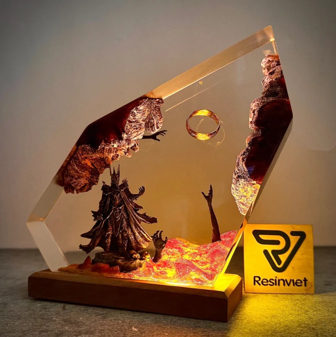 โคมไฟตั้งโต๊ะเรซินรูปทรงสิ่งมี - Resin Art Table บทวิจารณ์และราคา