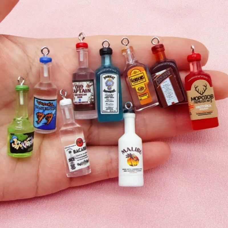 11 ชิ้น จี้เรซิ่นจำลอง 3 มิติ  - Resin Art Pendant บทวิจารณ์และราคา