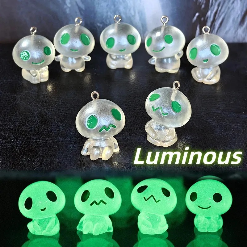 ชาร์มเรซิ่นรูปเอเลี่ยนเรืองแสง - Resin Art Pendant บทวิจารณ์และราคา