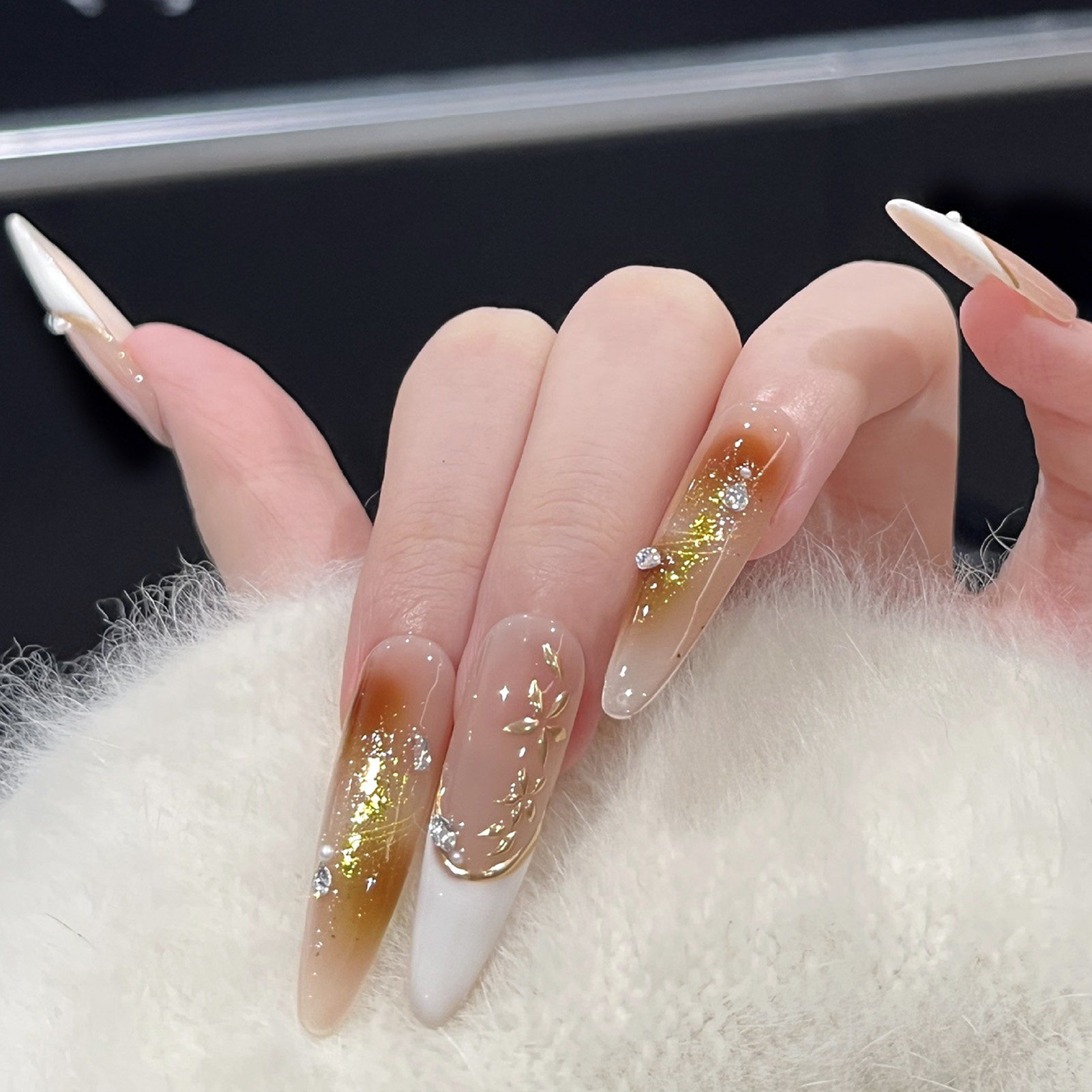 เล็บปลอมลายตาแมว 10 ชิ้น สีน้ำ - Resin Art Design For Wedding บทวิจารณ์และราคา